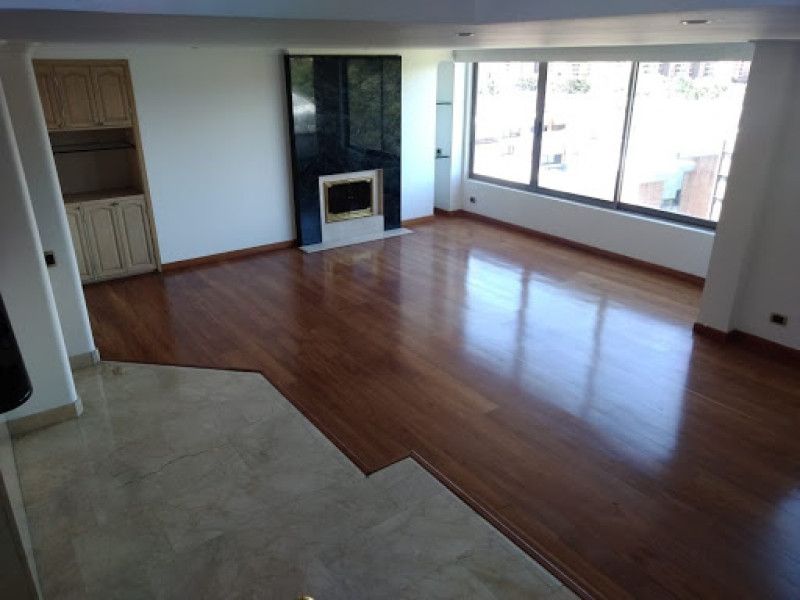 Apartamento en venta Cundinamarca Bogotá El Recreo De Los Frailes 295 m2 Habitaciones 4 Baños 5 Garajes 1 Precio $1350000000