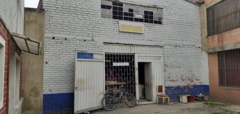 Lote en venta Cundinamarca Bogotá Santa Rosa 300 m2 Habitaciones 0 Baños 0 Garajes 0 Precio $1600000000