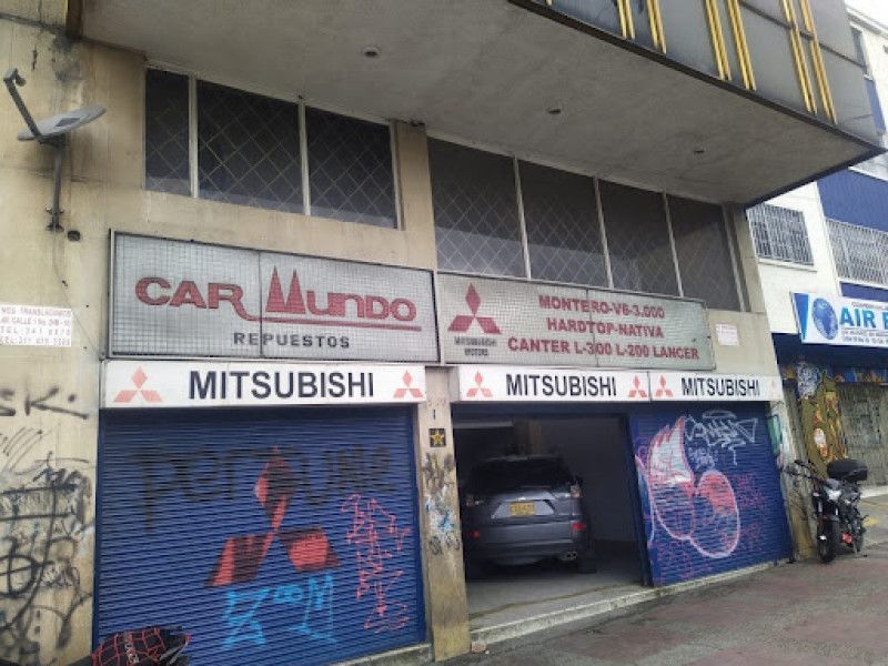 Local en venta Cundinamarca Bogotá La Favorita 390 m2 Habitaciones 0 Baños 3 Garajes 0 Precio $950000000