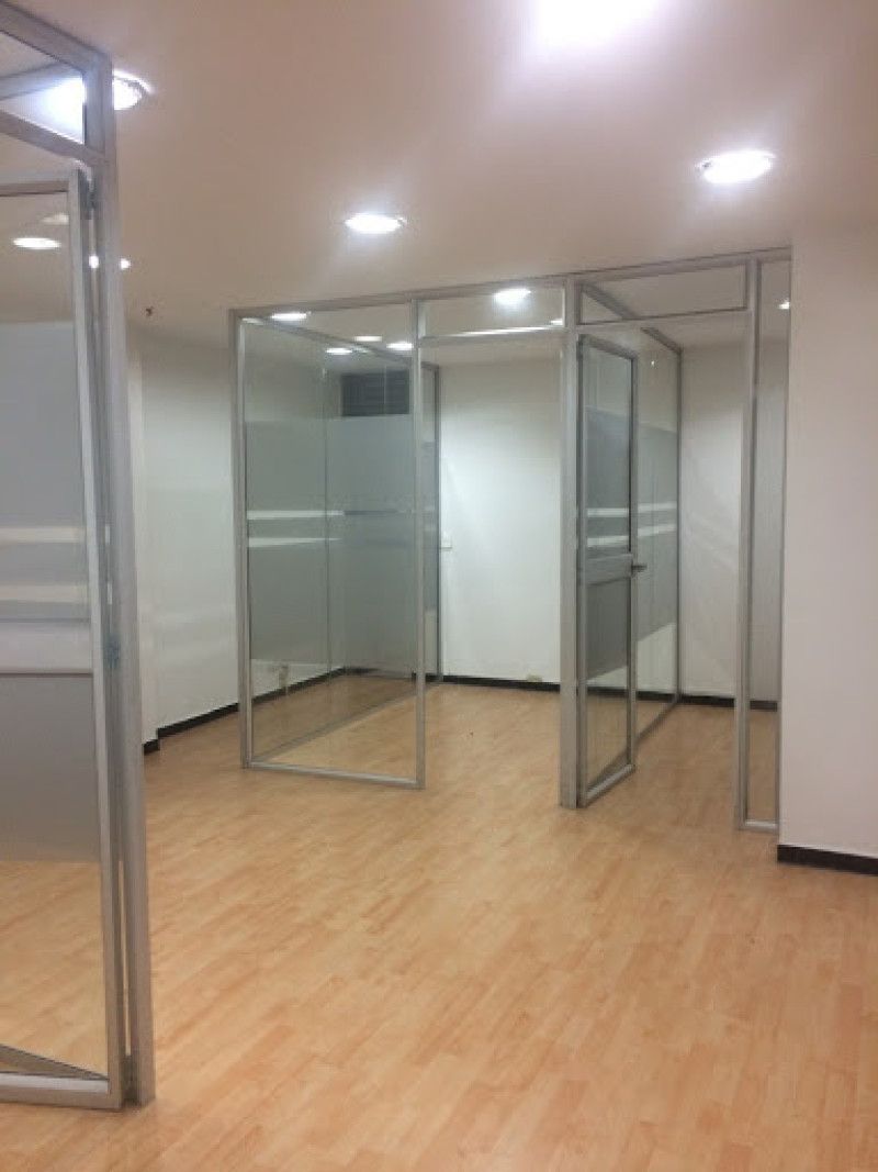 Local en venta Cundinamarca Bogotá Chapinero Central 28 m2 Habitaciones 0 Baños 1 Garajes 0 Precio $160000000