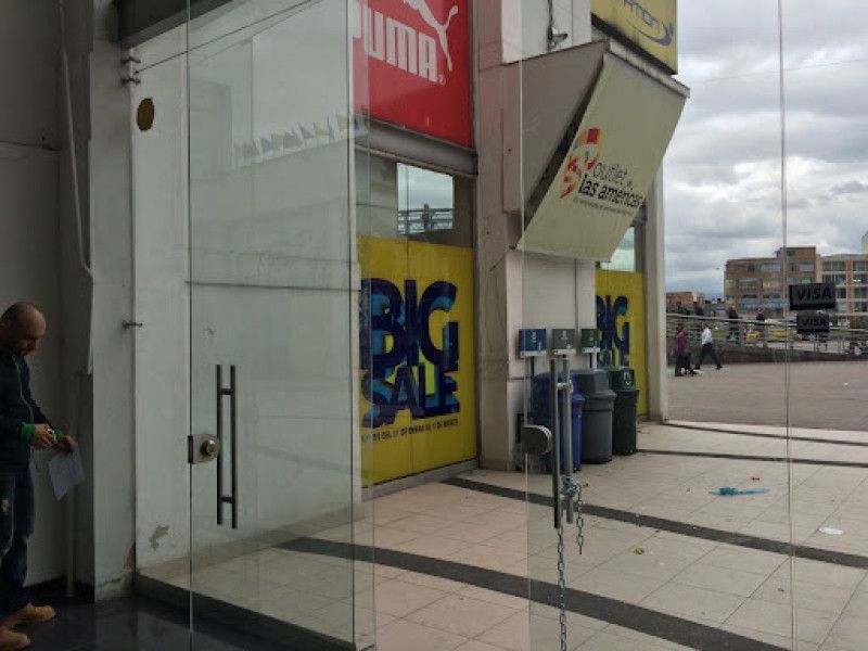 Local en venta Cundinamarca Bogotá Chapinero Central 744 m2 Habitaciones 0 Baños 0 Garajes 0 Precio $5332455000