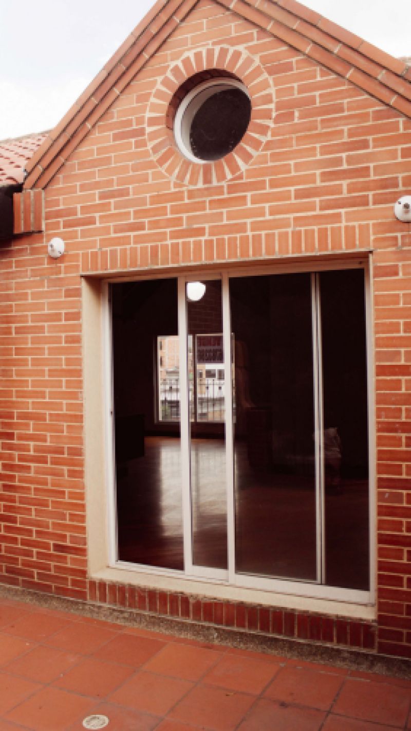 Casa en venta Cundinamarca Chía Cr Santa Clara 320 m2 Habitaciones 5 Baños 5 Garajes 1 Precio $890000000