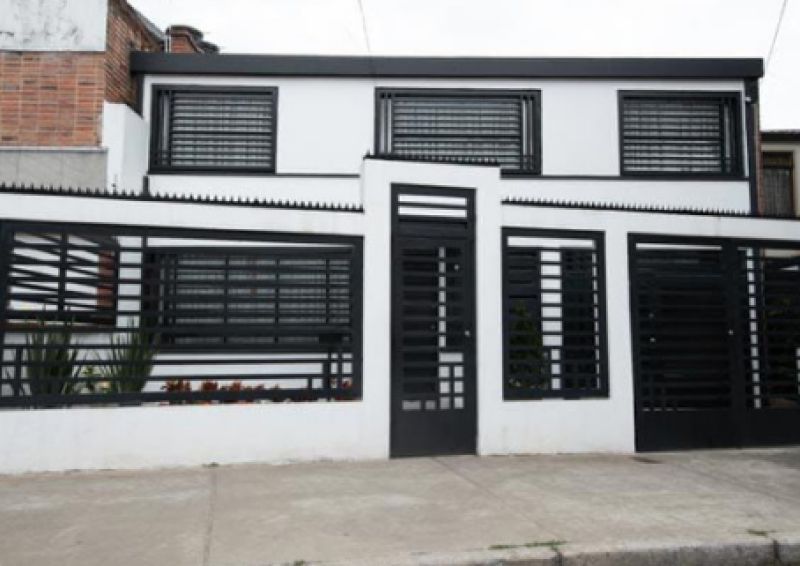 Casa en venta Cundinamarca Bogotá San Luis 177 m2 Habitaciones 4 Baños 2 Garajes 1 Precio $1100000000