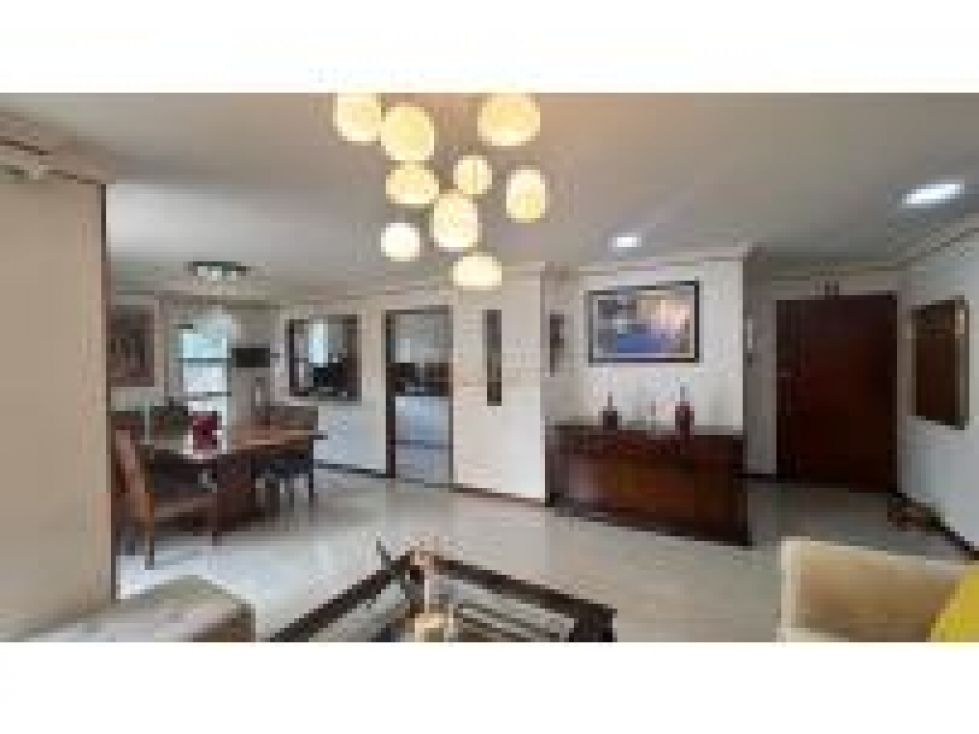 Apartamento en venta Valle Del Cauca Cali Urbanización Ciudad Jardín 153 m2 Habitaciones 3 Baños 4 Garajes 2 Precio $800000000