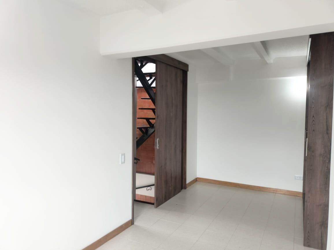 Apartamento en arriendo Antioquia Medellín Santa Maria De Los Angeles 95 m2 Habitaciones 2 Baños 3 Garajes 1 Precio $4350000