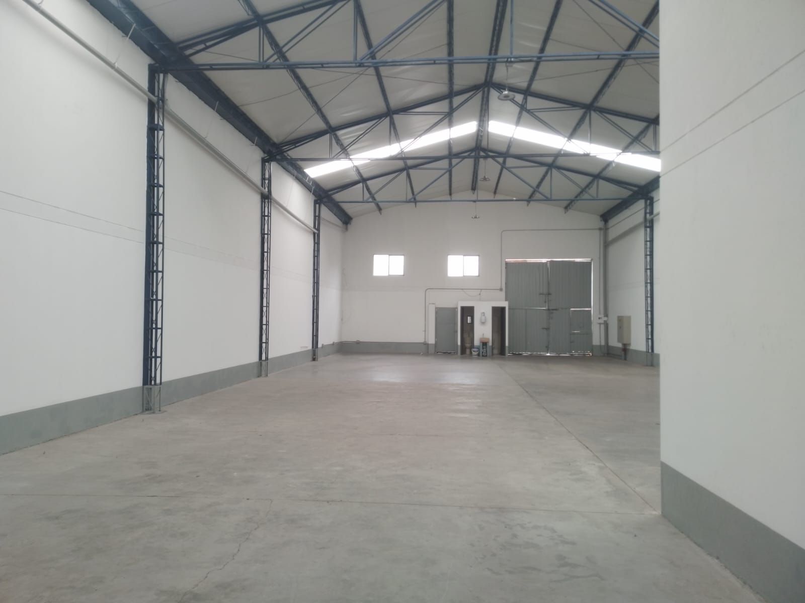 Bodega en arriendo Antioquia Medellín Cristo Rey 355 m2 Habitaciones 0 Baños 2 Garajes 2 Precio $19000000