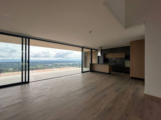 Casa en arriendo Antioquia Rionegro El Porvenir 328 m2 Habitaciones 3 Baños 4 Garajes 2 Precio $17000000
