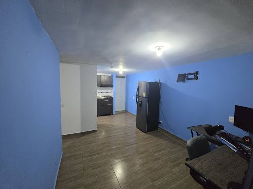 Apartamento en venta Cundinamarca Bogotá Centenario 40 m2 Habitaciones 2 Baños 1 Garajes 0 Precio $220000000