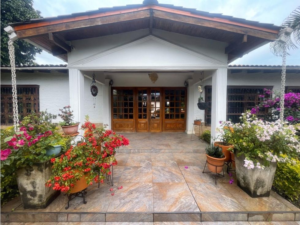 Casa Campestre en venta Valle Del Cauca Jamundí Jamundí 450 m2 Habitaciones 6 Baños 6 Garajes 4 Precio $1200000000