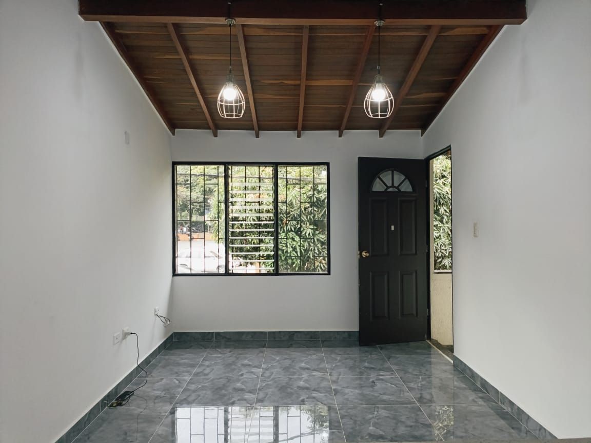 Apartamento en venta Antioquia Medellín La Gloria 74 m2 Habitaciones 3 Baños 2 Garajes 0 Precio $415000000