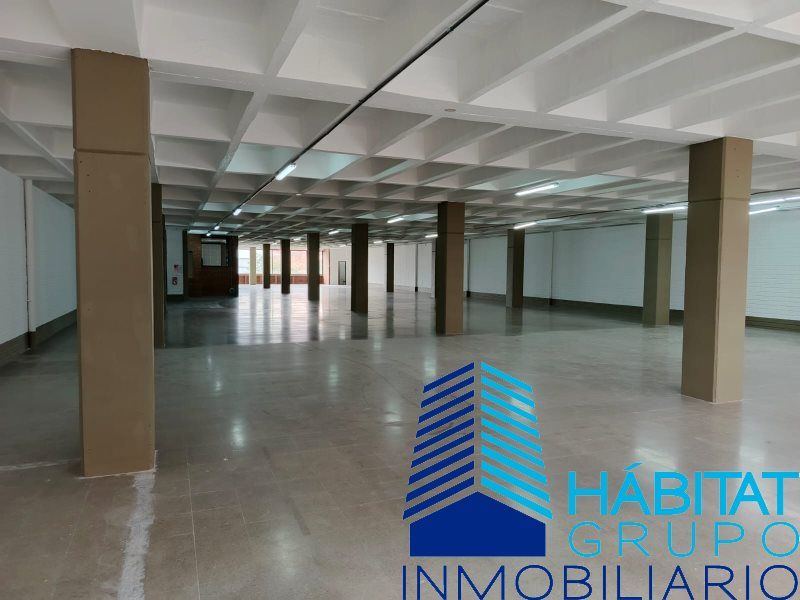 Local en arriendo Antioquia Medellín Santa Fe 911 m2 Habitaciones 0 Baños 0 Garajes 0 Precio $22775000