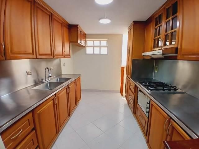 Casa en arriendo Antioquia Envigado La Mesa 240 m2 Habitaciones 4 Baños 3 Garajes 2 Precio $7000000