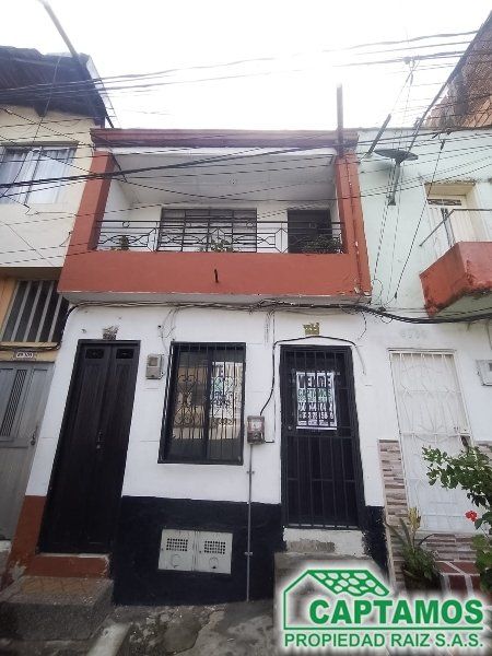 Casa en venta Antioquia Medellín Manrique Central No1 86 m2 Habitaciones 3 Baños 2 Garajes 0 Precio $285000000