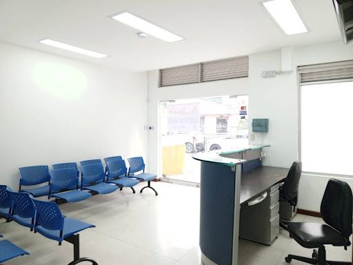 Consultorio en arriendo Risaralda Dosquebradas Guadalupe 280 m2 Habitaciones 0 Baños 5 Garajes 0 Precio $12000000