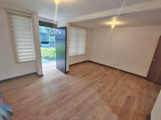 Casa en arriendo Cundinamarca Mosquera Cr Quintas De Serrezuela 98 m2 Habitaciones 3 Baños 3 Garajes 1 Precio $1950000