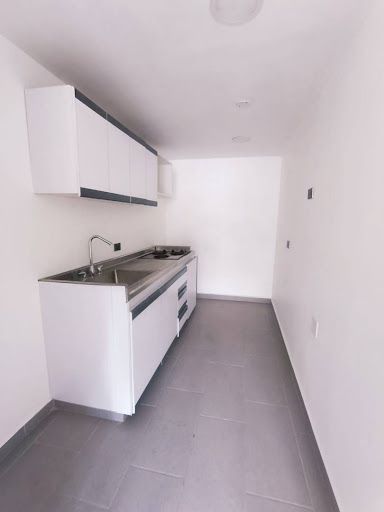 Local en arriendo Antioquia Medellín Simon Bolivar 200 m2 Habitaciones 0 Baños 2 Garajes 0 Precio $7000000