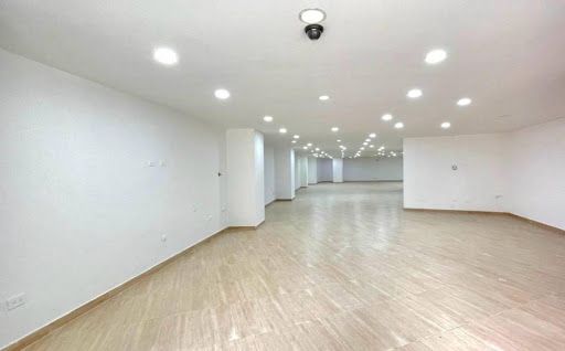 Local en arriendo Antioquia Rionegro Santa Ana 280 m2 Habitaciones 0 Baños 2 Garajes 4 Precio $10000000