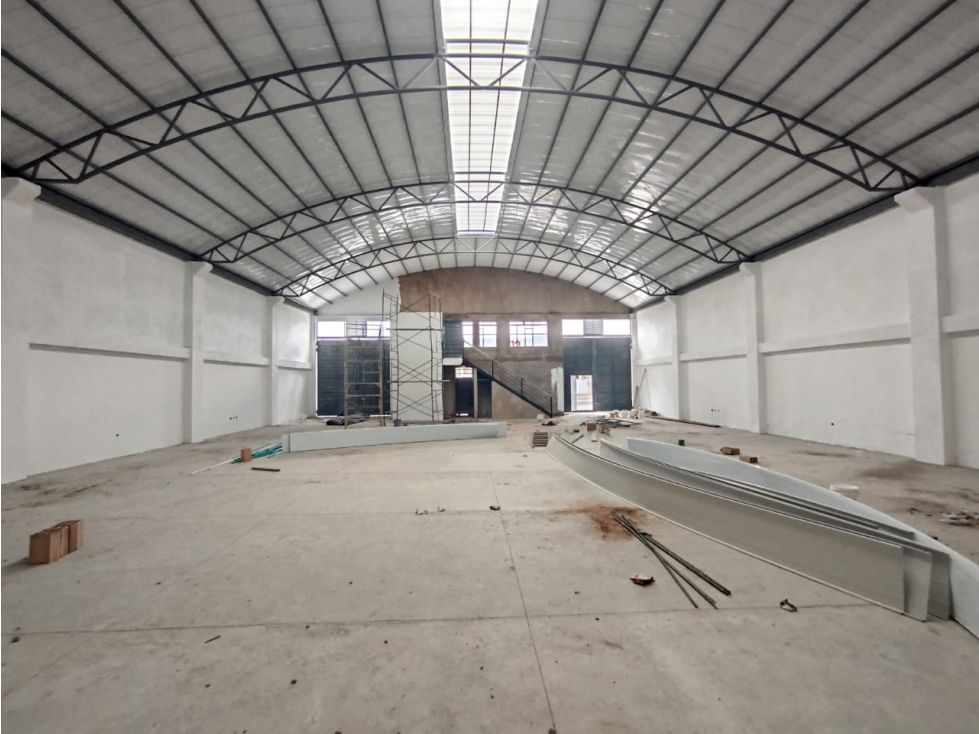 Bodega en arriendo Boyacá Tunja Mezopotamia 450 m2 Habitaciones 0 Baños 2 Garajes 0 Precio $7500000