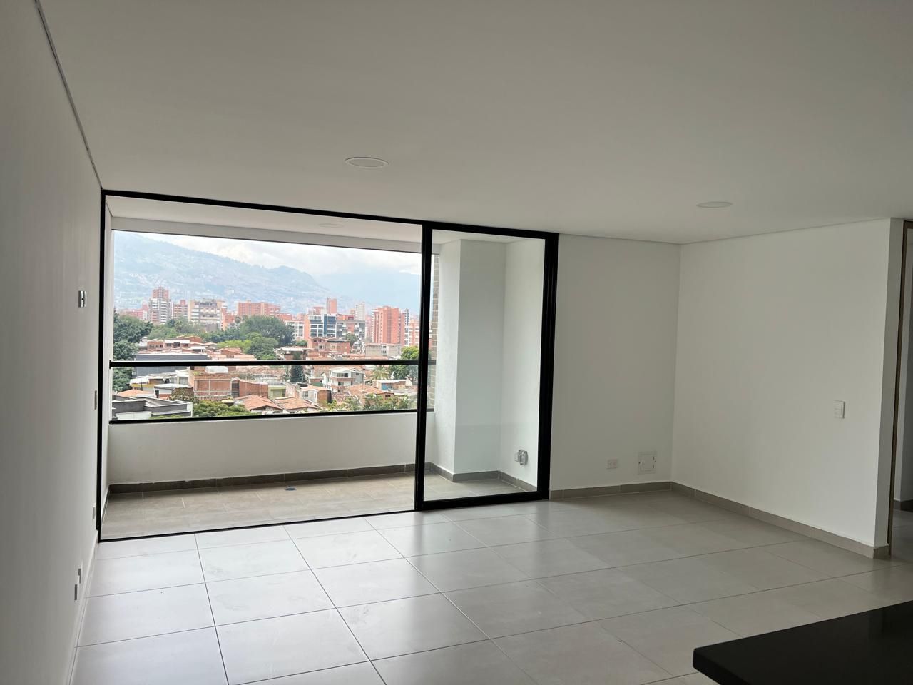Apartamento en venta Antioquia Medellín La Palma 74 m2 Habitaciones 2 Baños 2 Garajes 1 Precio $565000000