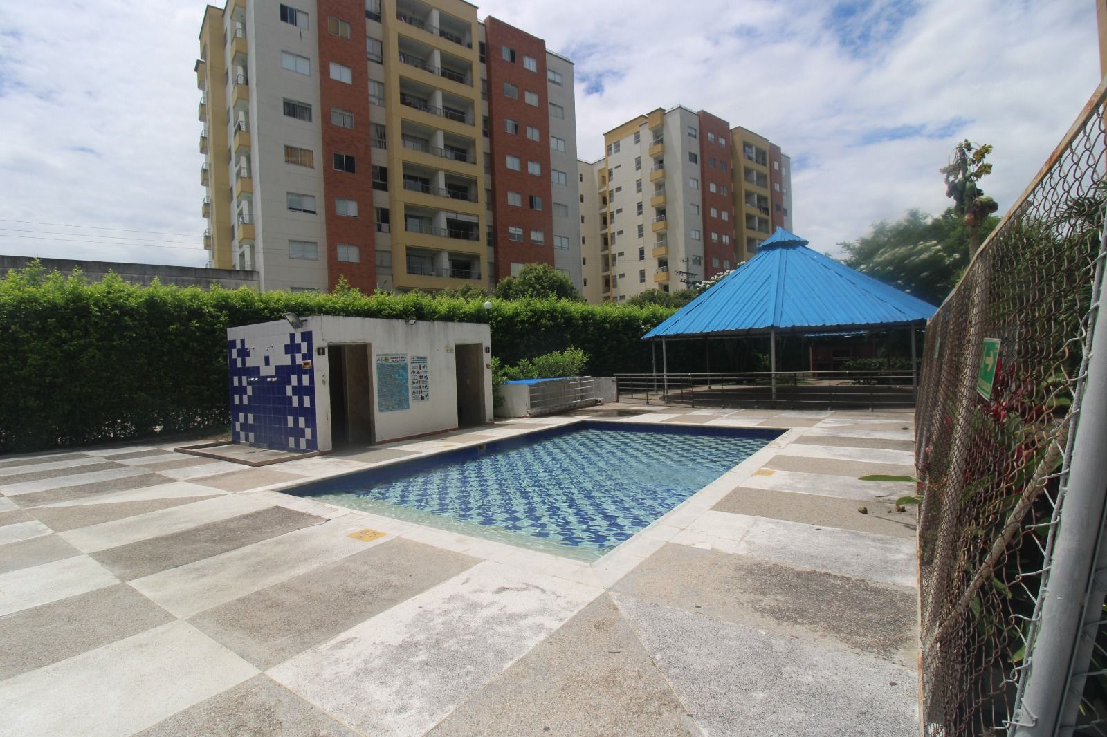 Apartamento en venta Huila Neiva Centro 104 m2 Habitaciones 3 Baños 1 Garajes 1 Precio $265000000