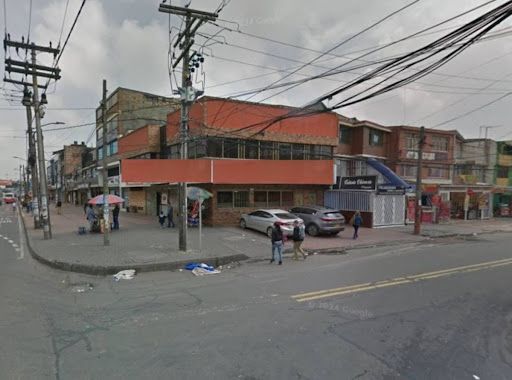 Local en venta Cundinamarca Bogotá Carvajal 2 359 m2 Habitaciones 0 Baños 2 Garajes 0 Precio $1980000000