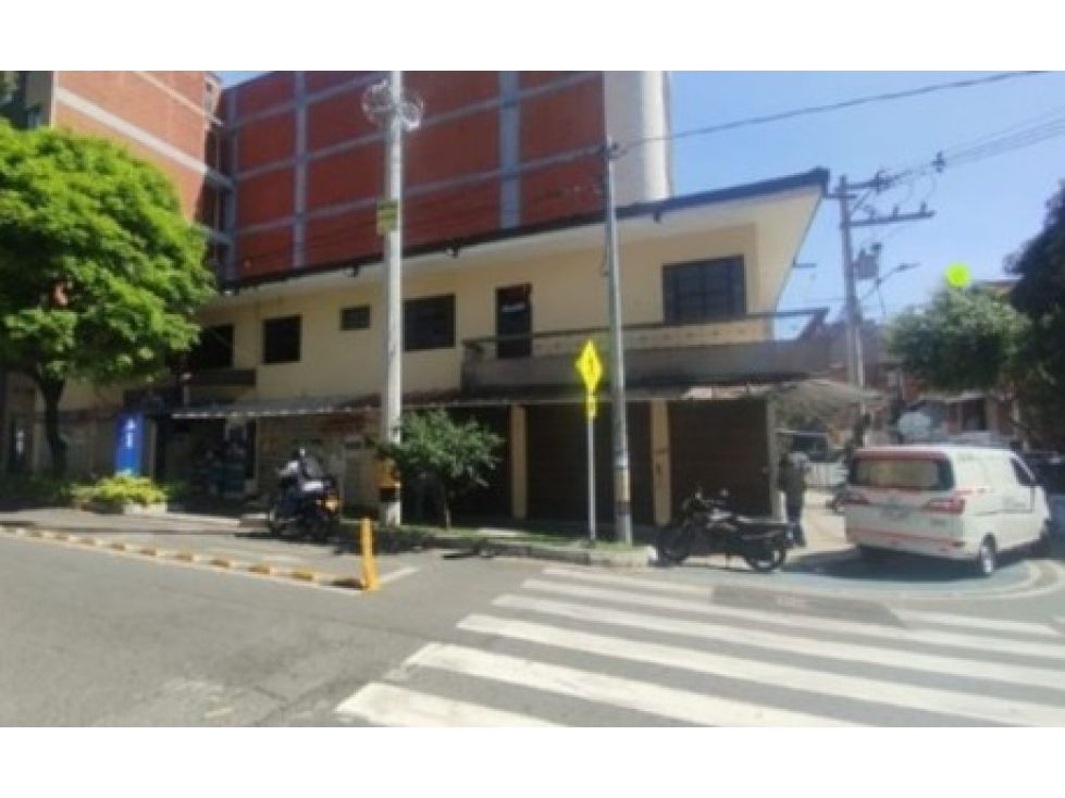 Casa en arriendo Antioquia Medellín Florida Nueva 190 m2 Habitaciones 8 Baños 5 Garajes 0 Precio $6700000