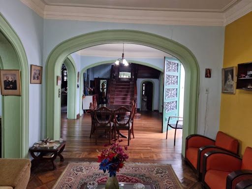 Casa en venta Cundinamarca Bogotá Teusaquillo 472 m2 Habitaciones 10 Baños 6 Garajes 3 Precio $2200000000