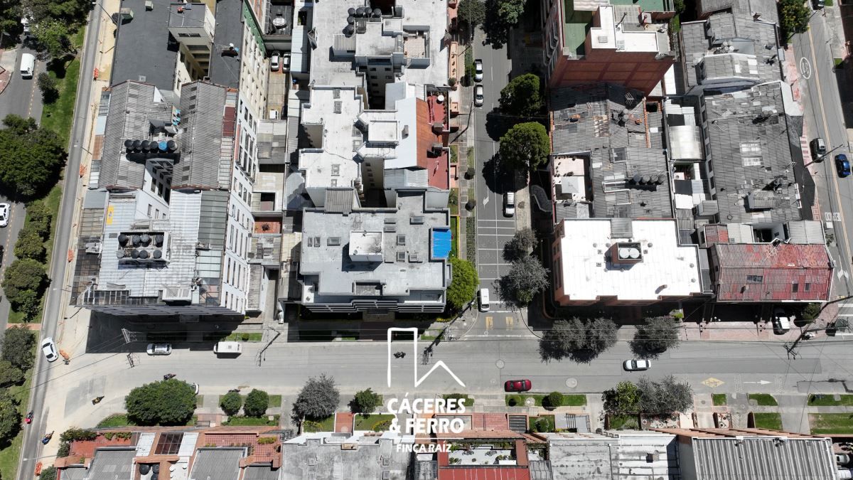 Apartamento en venta Cundinamarca Bogotá Santa Barbara Oriental 160 m2 Habitaciones 3 Baños 3 Garajes 2 Precio $840000000