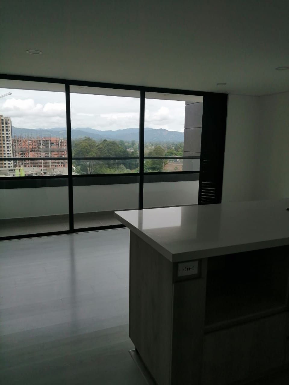 Apartamento en arriendo Antioquia Rionegro San Antonio 75 m2 Habitaciones 2 Baños 2 Garajes 0 Precio $2700000