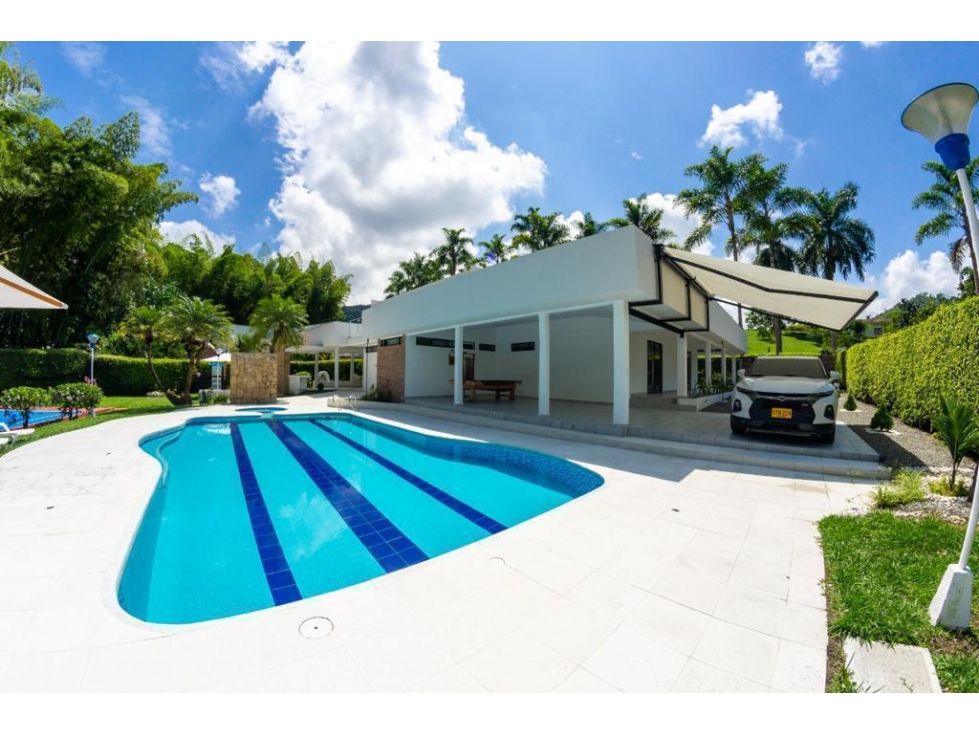 Casa Campestre en venta Caldas Manizales Betania 650 m2 Habitaciones 4 Baños 5 Garajes 1 Precio $2400000000