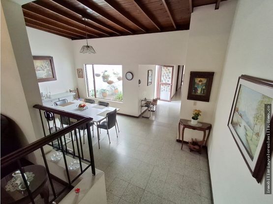 Casa en venta Antioquia Medellín La Castellana 241 m2 Habitaciones 5 Baños 3 Garajes 1 Precio $1350000000