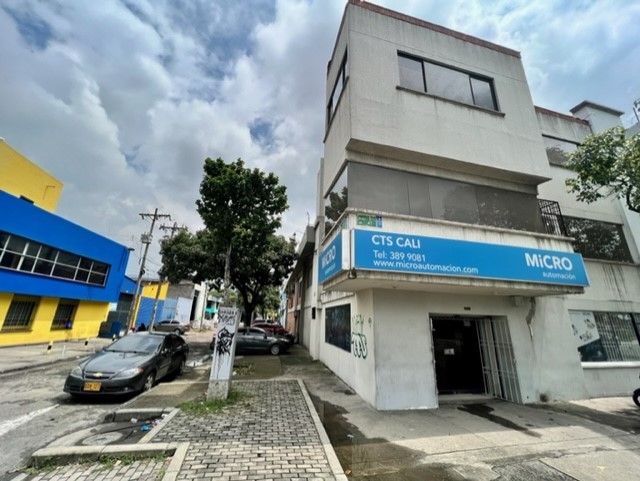 Local en venta Valle Del Cauca Cali Popular 1074 m2 Habitaciones 0 Baños 5 Garajes 0 Precio $1950000000