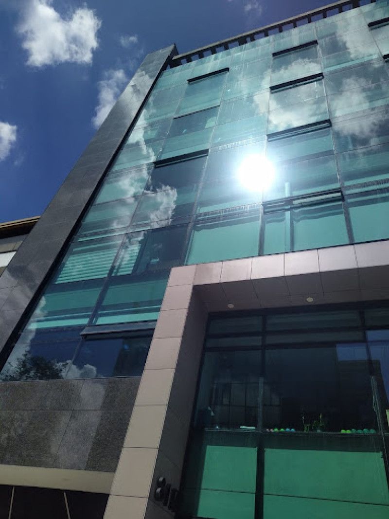 Oficina en venta Cundinamarca Bogotá Antiguo Country 389 m2 Habitaciones 0 Baños 4 Garajes 10 Precio $4400000000