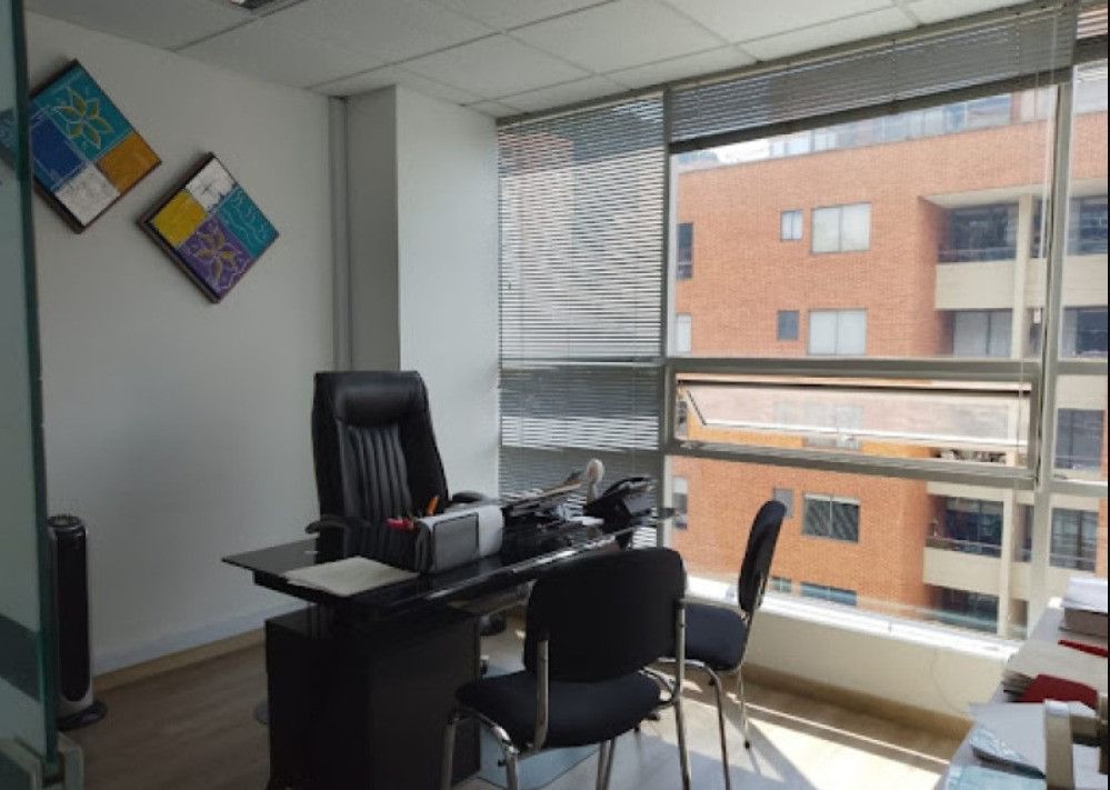Oficina en venta Cundinamarca Bogotá Cerros De Los Alpes 71 m2 Habitaciones 0 Baños 1 Garajes 2 Precio $700000000