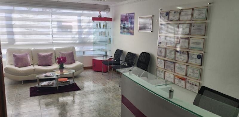 Oficina en venta Cundinamarca Bogotá Santa Barbara Central 76 m2 Habitaciones 0 Baños 2 Garajes 1 Precio $780000000