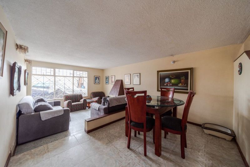 Casa en venta Cundinamarca Bogotá Mandalay Et Ii 206 m2 Habitaciones 5 Baños 4 Garajes 2 Precio $750000000