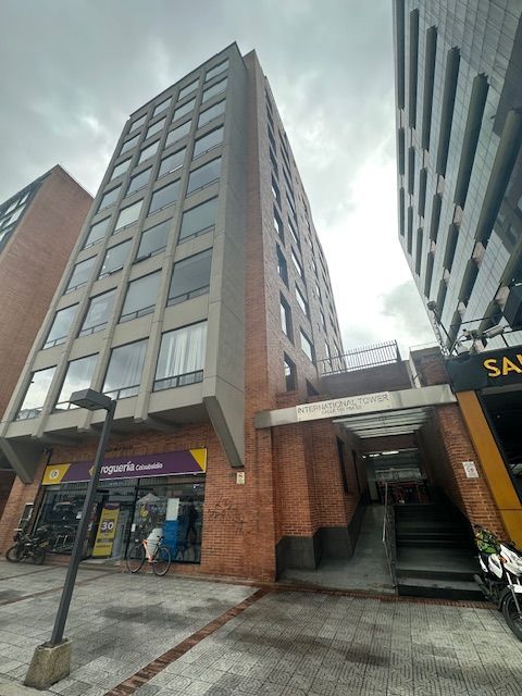 Oficina en arriendo Cundinamarca Bogotá Santa Bibiana 41 m2 Habitaciones 0 Baños 0 Garajes 1 Precio $1800000