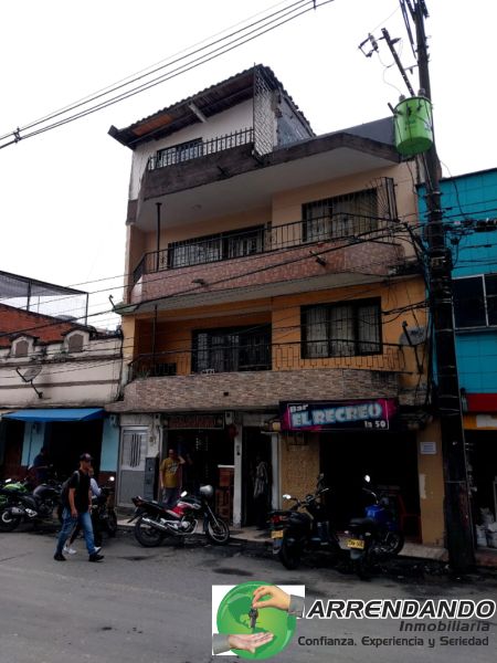 Apartaestudio en arriendo Antioquia Itagüí Centro 28 m2 Habitaciones 1 Baños 1 Garajes 0 Precio $900000