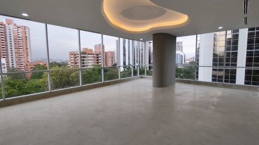 Oficina en venta Antioquia Medellín Guayabal 59 m2 Habitaciones 0 Baños 1 Garajes 2 Precio $748250000