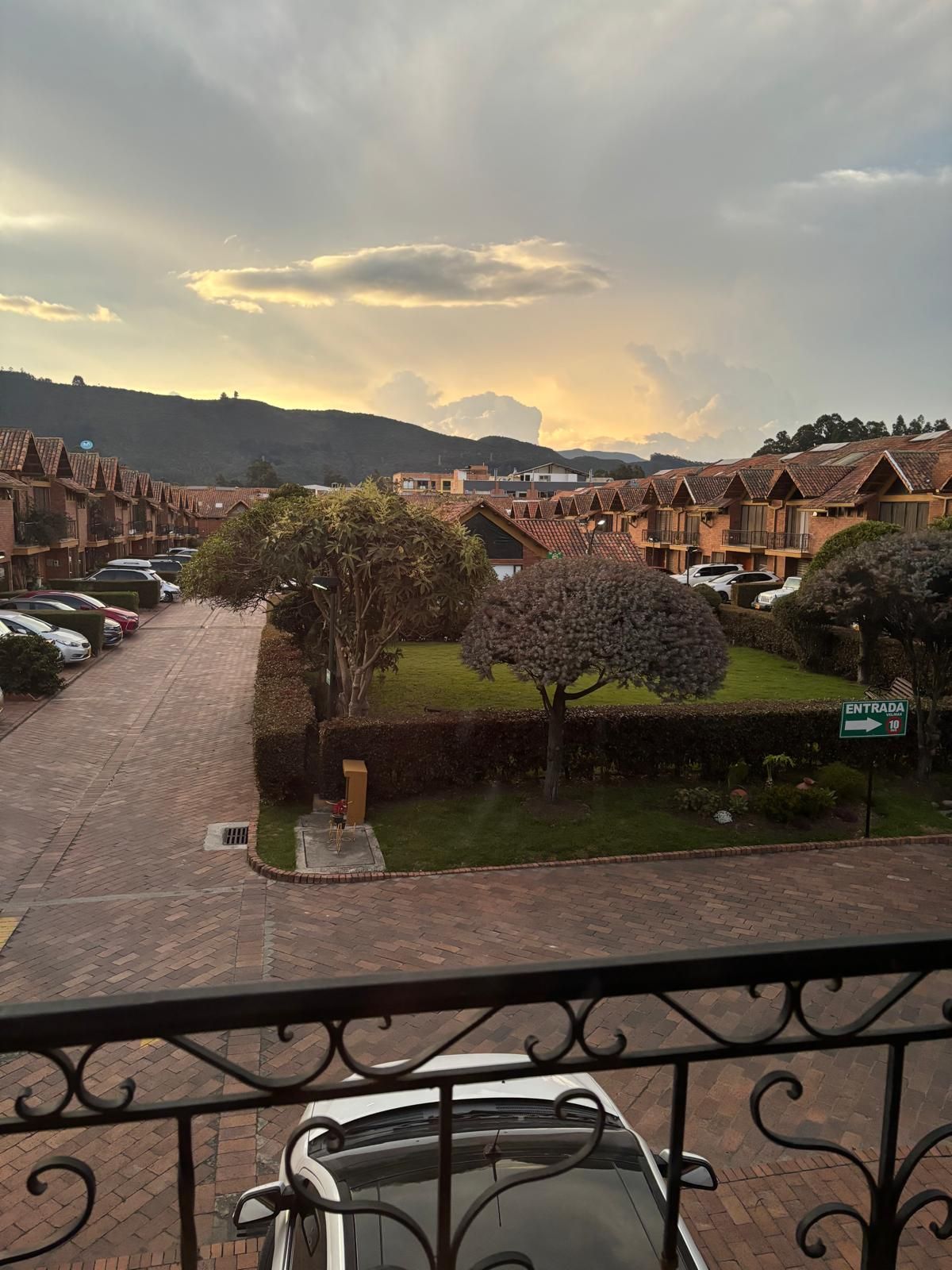 Casa en venta Cundinamarca Chía Bachue 207 m2 Habitaciones 4 Baños 3 Garajes 2 Precio $750000000