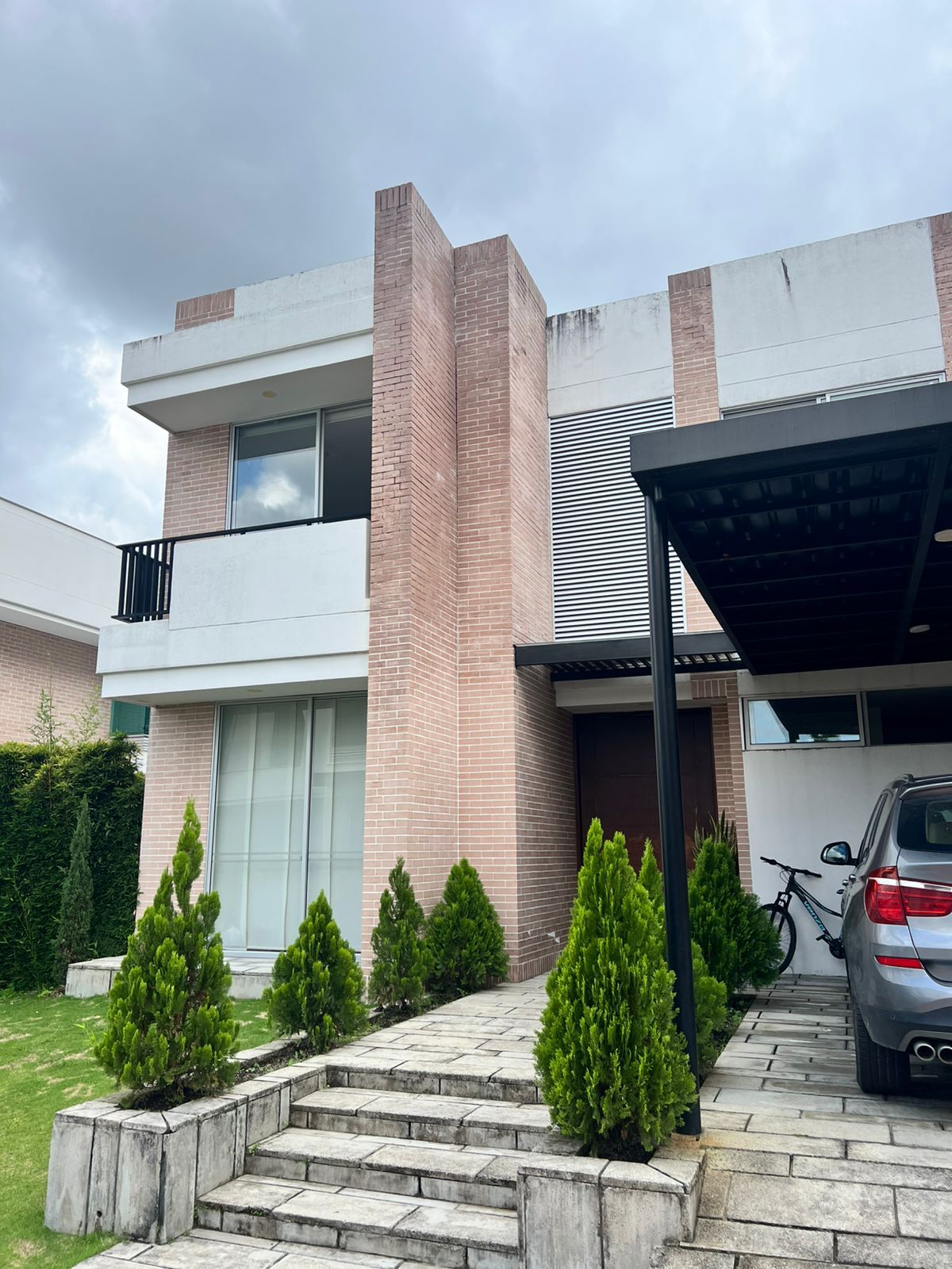 Casa en venta Tolima Ibagué Cerro Azul Del Vergel 400 m2 Habitaciones 4 Baños 5 Garajes 2 Precio $2000000000