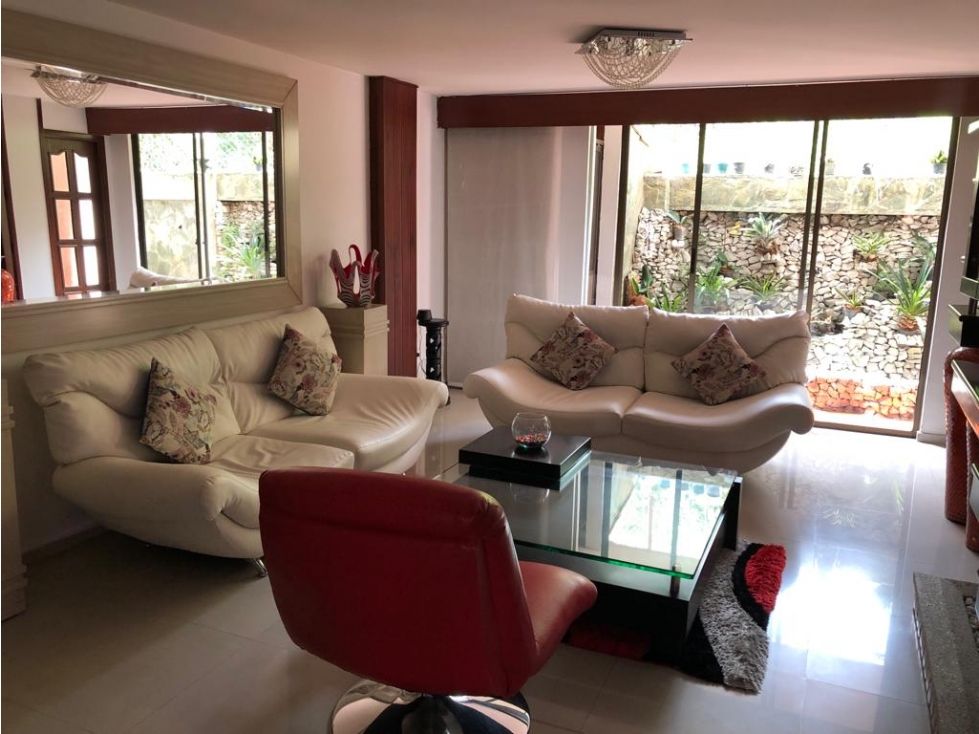 Casa Campestre en venta Tolima Ibagué Calarca 360 m2 Habitaciones 5 Baños 5 Garajes 3 Precio $750000000