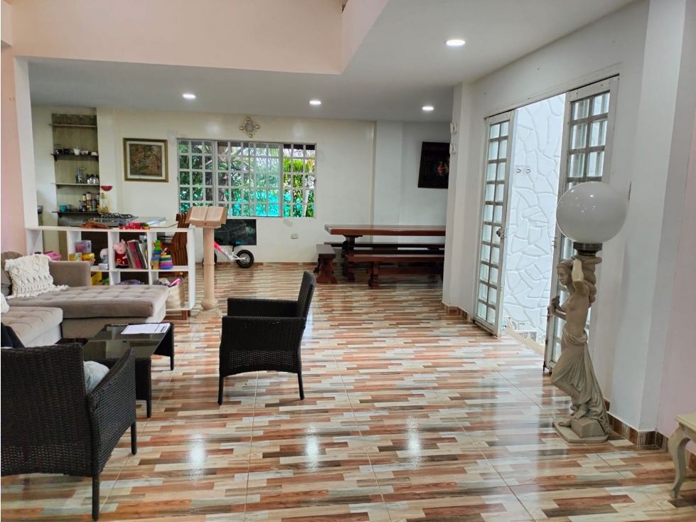 Casa en venta Caquetá Florencia La Piedrahita 391 m2 Habitaciones 6 Baños 4 Garajes 1 Precio $880000000