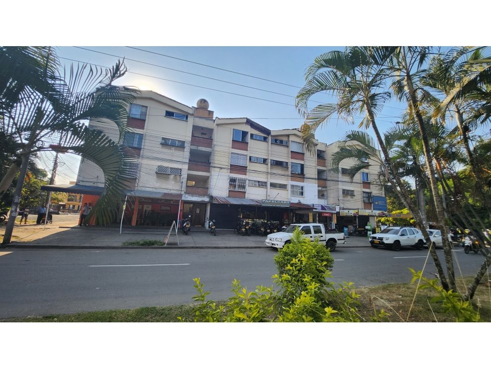 Apartamento en venta Valle Del Cauca Cali Los Andes B - La Riviera 67 m2 Habitaciones 3 Baños 1 Garajes 0 Precio $150000000