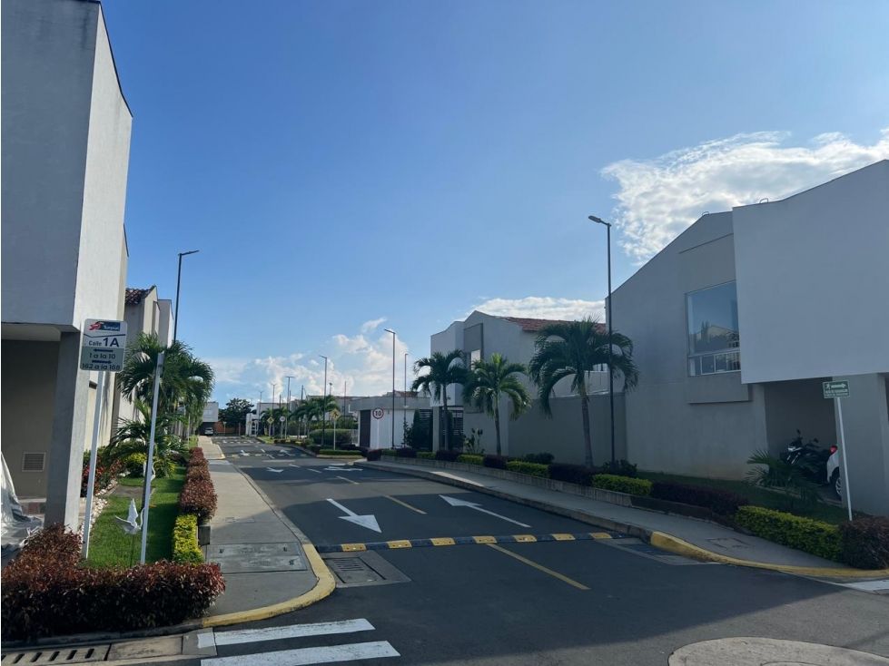 Casa en venta Valle Del Cauca Jamundí Cr Azor 92 m2 Habitaciones 3 Baños 3 Garajes 1 Precio $350000000