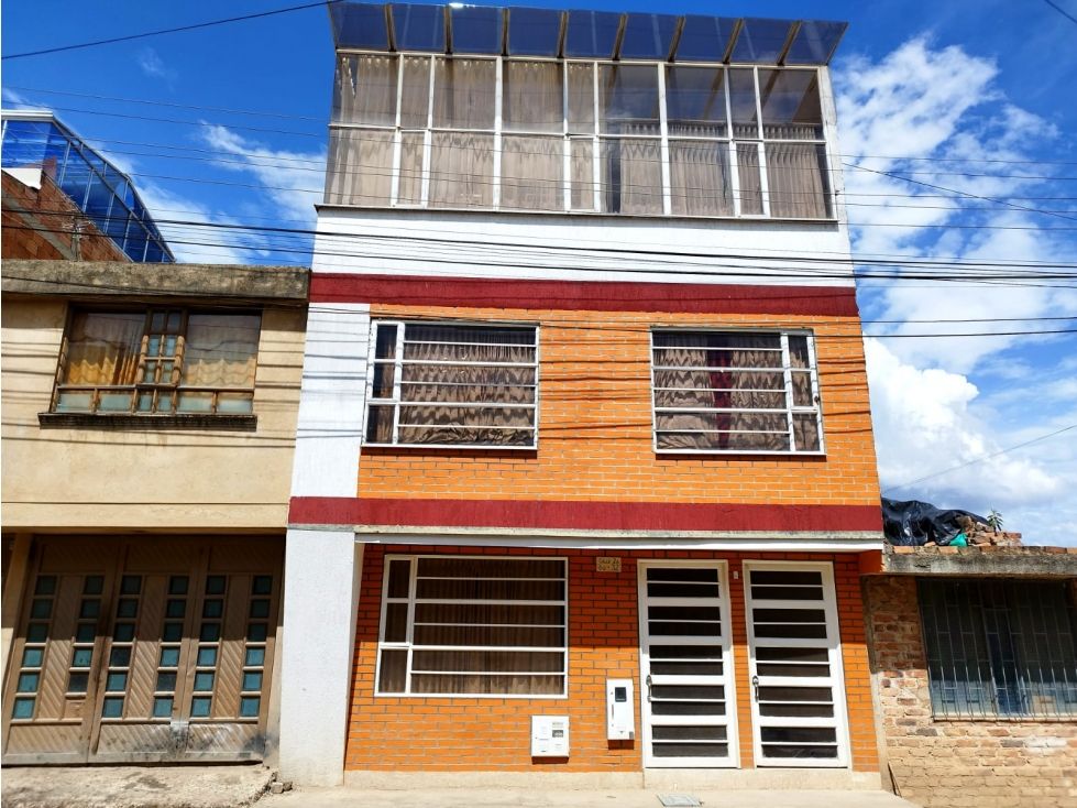Casa en venta Boyacá Tunja Ub La Florida 220 m2 Habitaciones 5 Baños 4 Garajes 0 Precio $380000000
