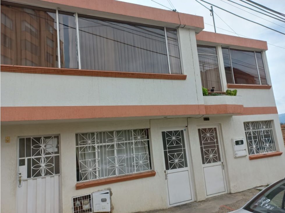 Casa en venta Boyacá Tunja Conjunto Residencial La Vila De Cecilia 315 m2 Habitaciones 12 Baños 5 Garajes 0 Precio $800000000