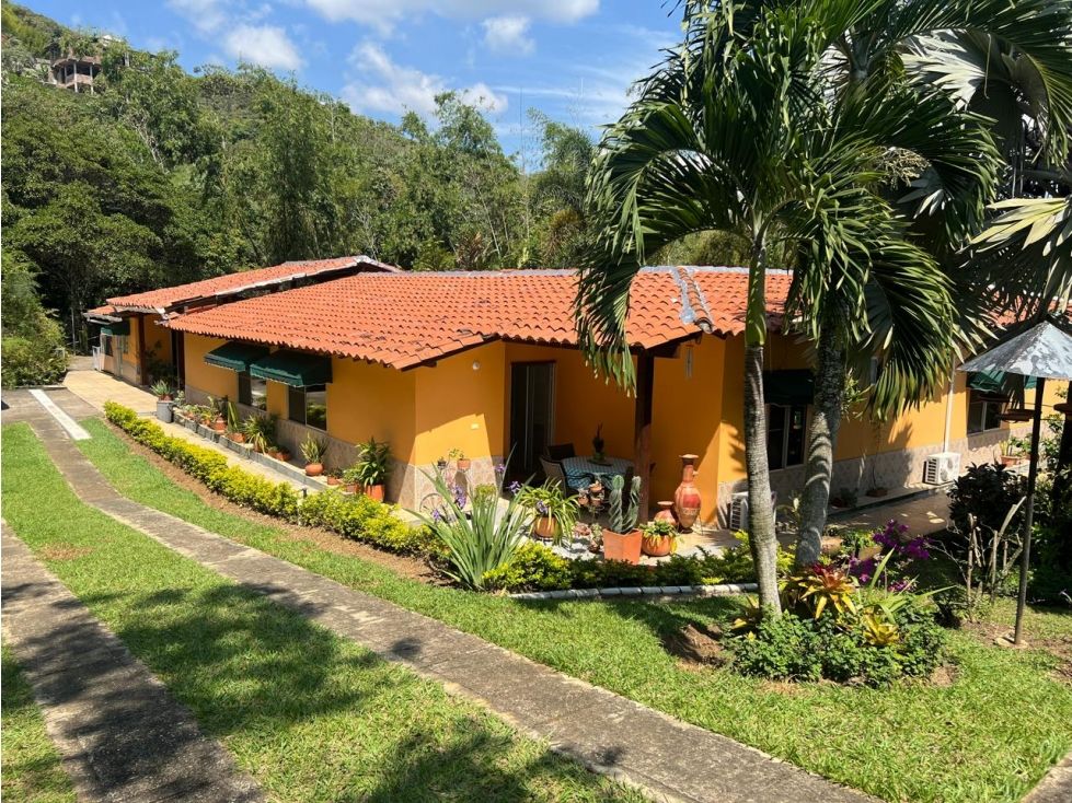 Casa Campestre en venta Valle Del Cauca Jamundí Jamundí 207 m2 Habitaciones 2 Baños 3 Garajes 2 Precio $850000000
