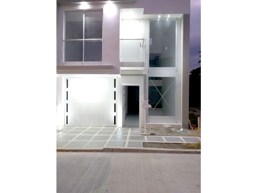 Casa en venta Valle Del Cauca Cartago Cartago 210 m2 Habitaciones 4 Baños 4 Garajes 1 Precio $420000000