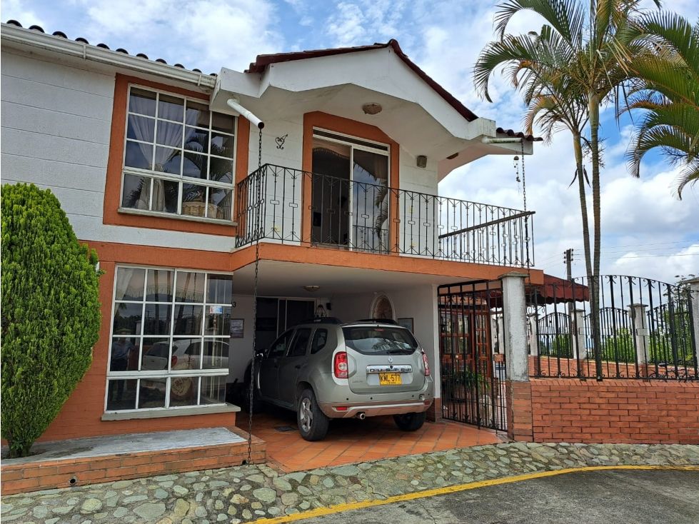 Casa en venta Quindío Armenia Cr Quintas De La Pastorita 340 m2 Habitaciones 4 Baños 4 Garajes 3 Precio $980000000